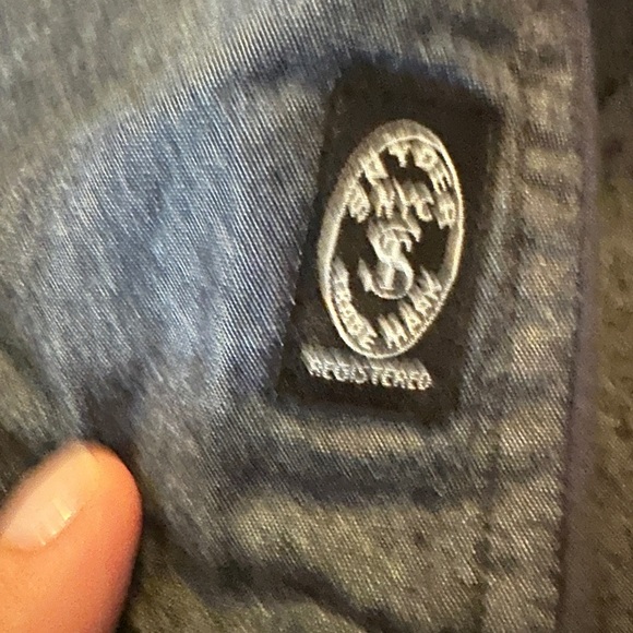 Todd Snyder Denim Shirt Size Medium - Picture 5 of 6